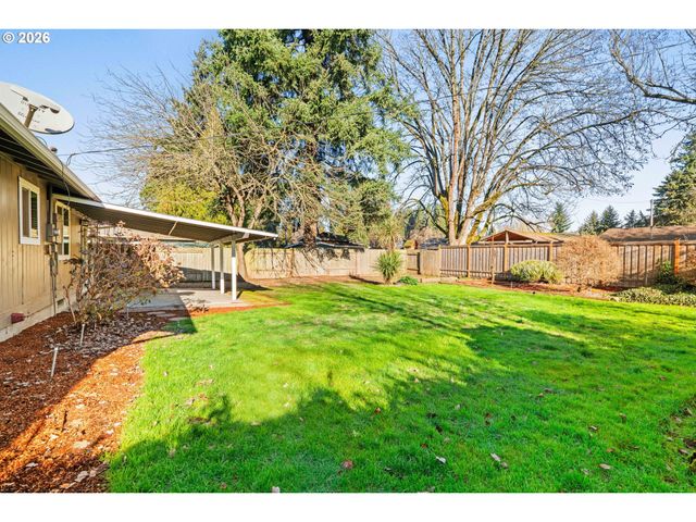 2583 STRATFORD St, Eugene, OR 97404