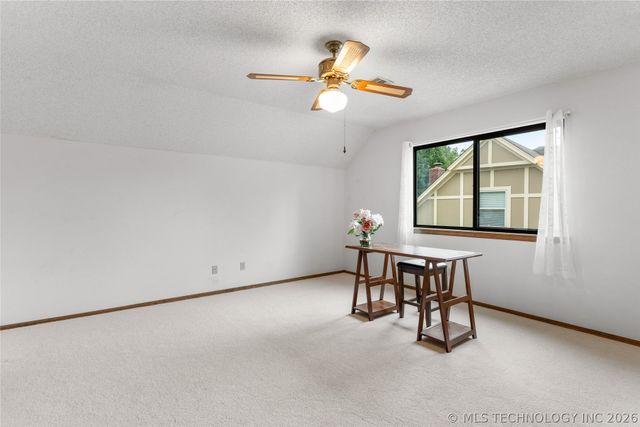 8713 S 69th East Avenue, Tulsa, OK 74133