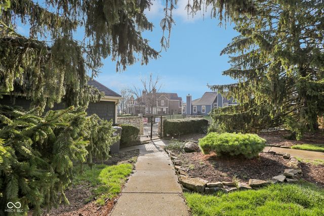 4720 Stoughton Court, Indianapolis, IN 46254