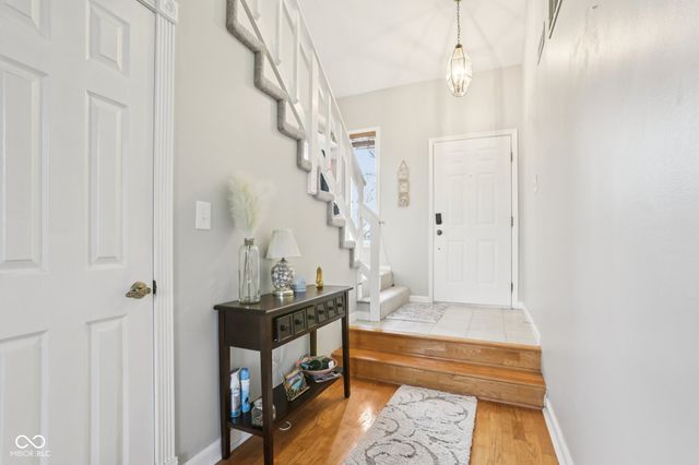 4720 Stoughton Court, Indianapolis, IN 46254