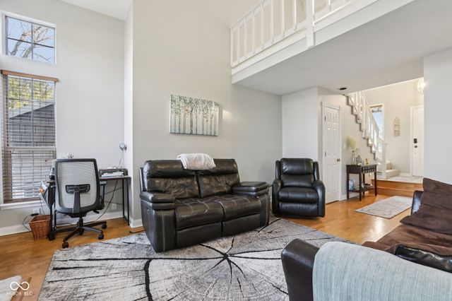 4720 Stoughton Court, Indianapolis, IN 46254