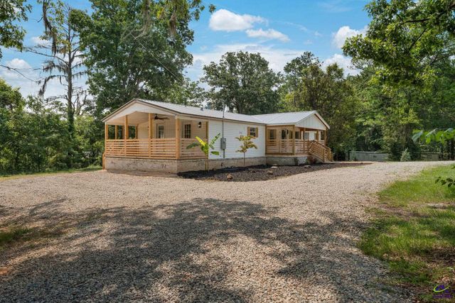 200 3rd Avenue, Bonaire, GA 31005
