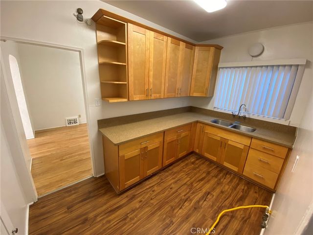 3121 E 5th 5, Long Beach, CA 90814