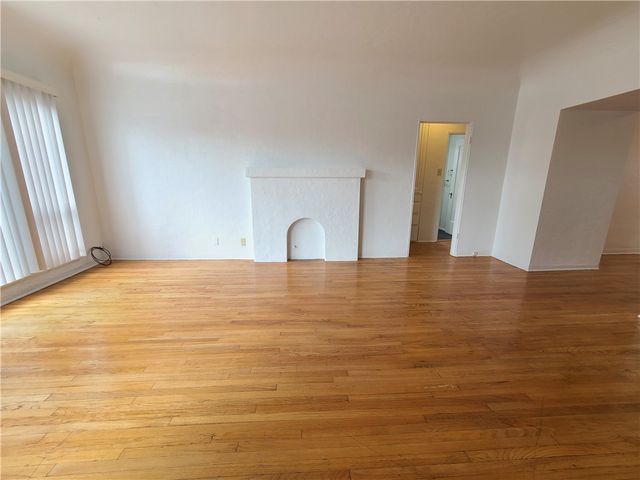 3121 E 5th 5, Long Beach, CA 90814