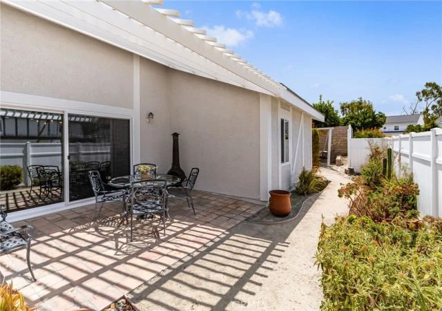 2 Darwin, Irvine, CA 92620