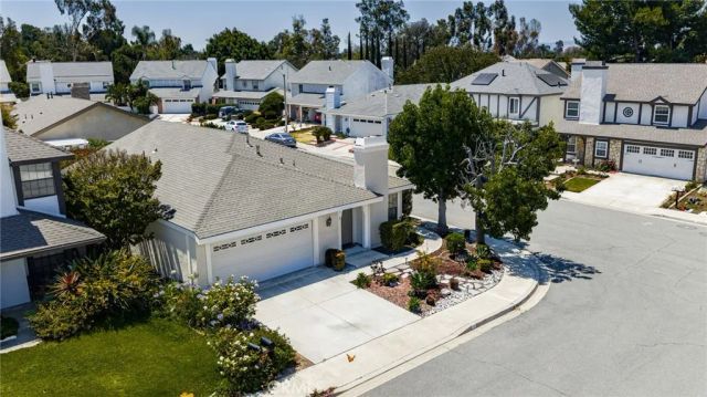 2 Darwin, Irvine, CA 92620