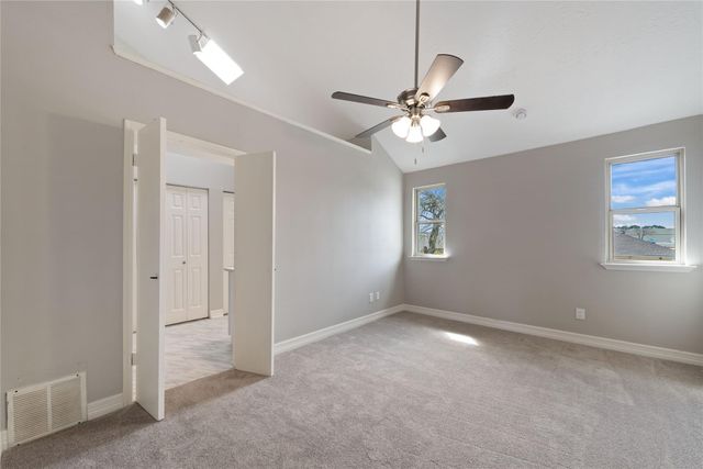 8818 Vinkins Road, Houston, TX 77071