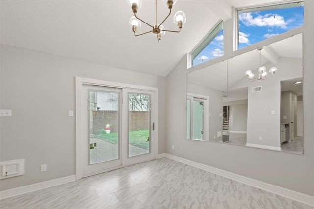 8818 Vinkins Road, Houston, TX 77071