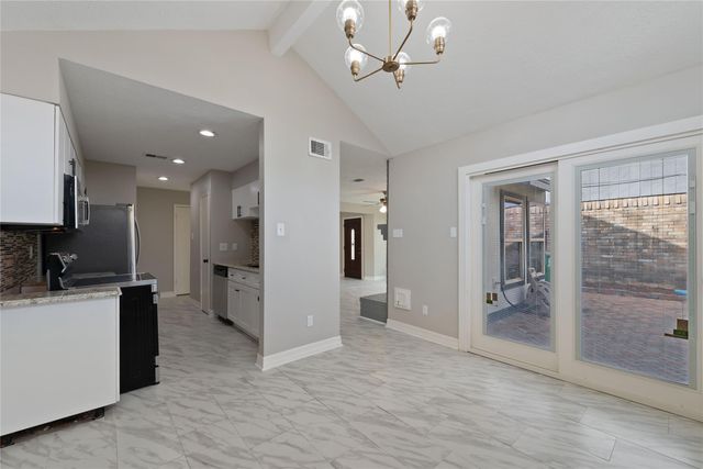 8818 Vinkins Road, Houston, TX 77071