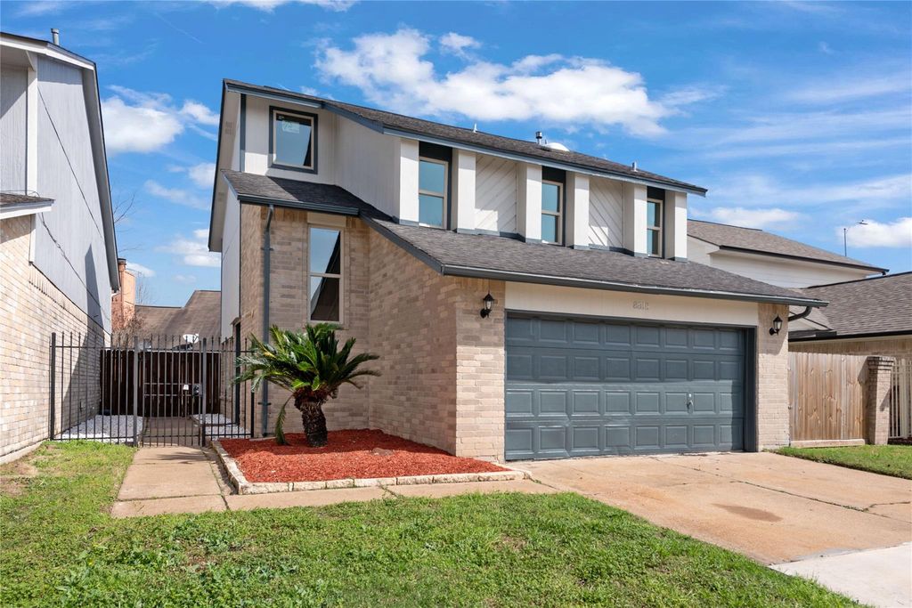 8818 Vinkins Road, Houston, TX 77071