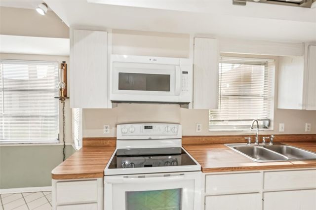 7145 BRIGHT CREEK DRIVE 33, Sarasota, FL 34231