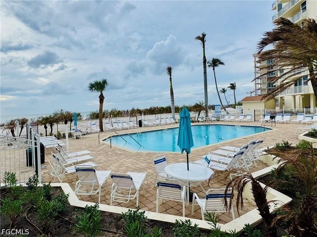 7330 Estero BLVD 301, Fort Myers Beach, FL 33931