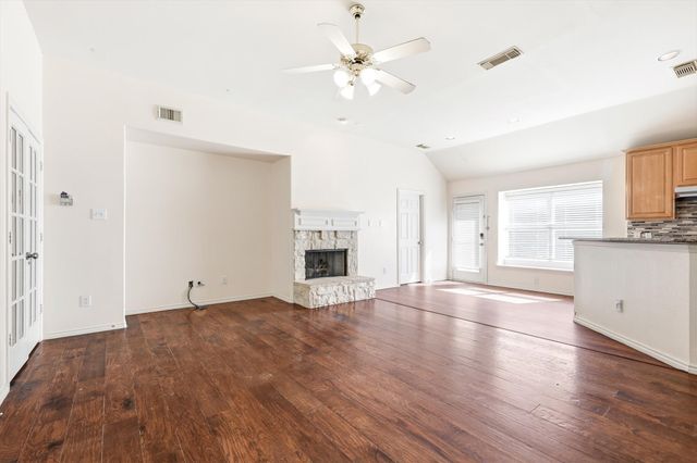 6208 Eagle Creek Drive, Flower Mound, TX 75028