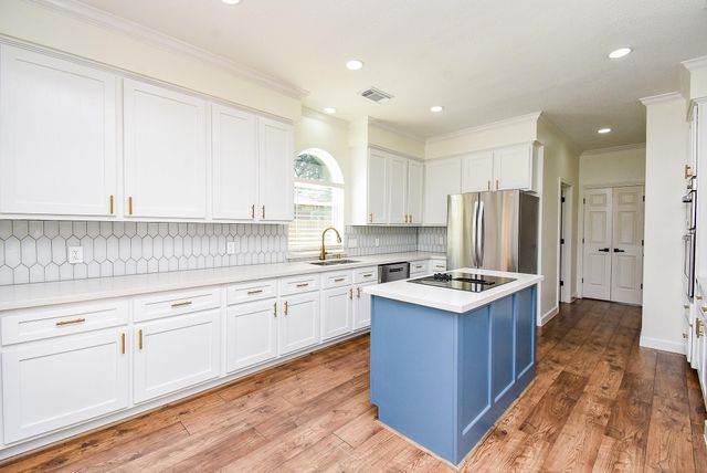 22707 Ravens Lake Drive, Katy, TX 77450