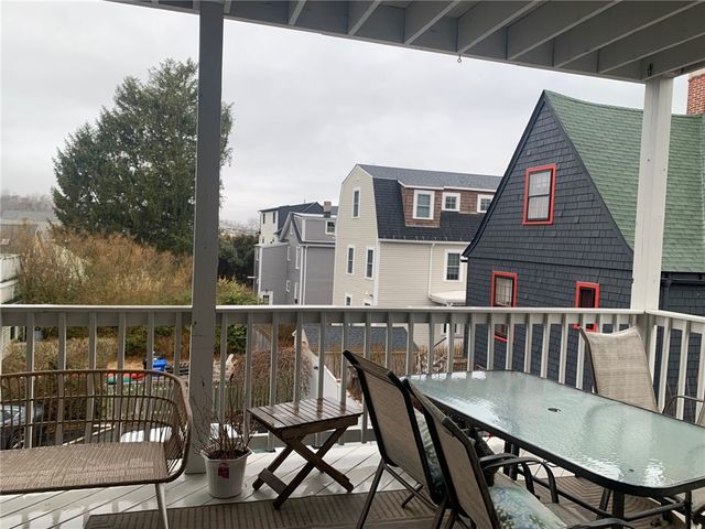 603 Thames Street 4, Newport, RI 02840