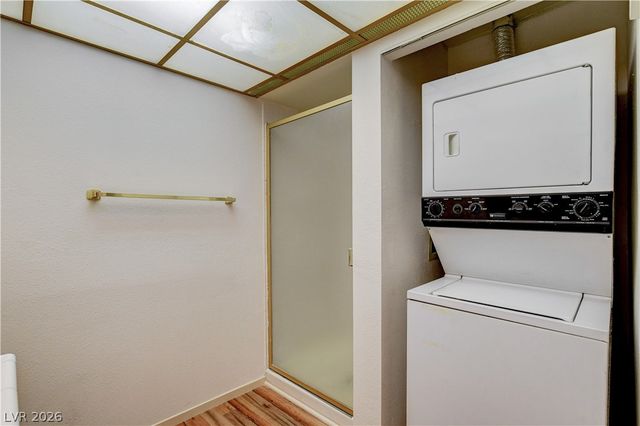1751 East Reno Avenue 105, Las Vegas, NV 89119