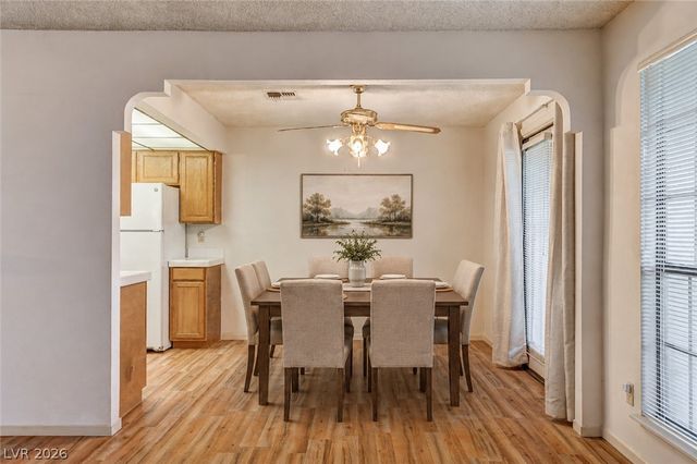 1751 East Reno Avenue 105, Las Vegas, NV 89119