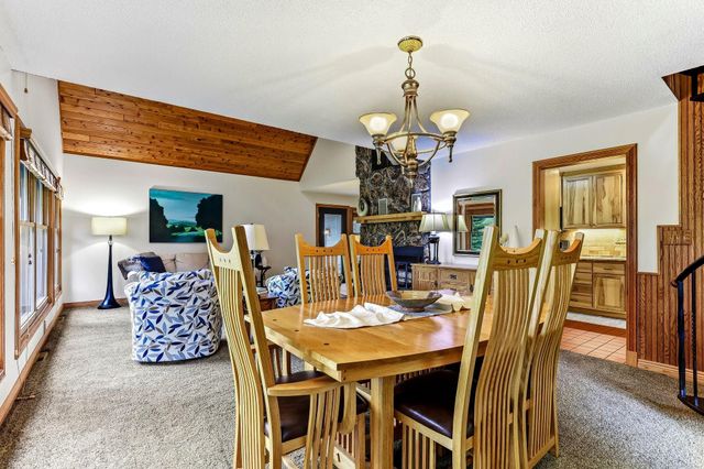 1401 Omaha Avenue N, Stillwater, MN 55082