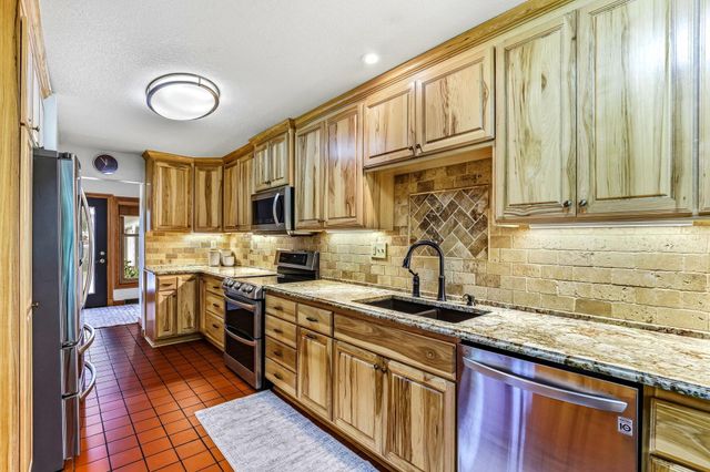 1401 Omaha Avenue N, Stillwater, MN 55082