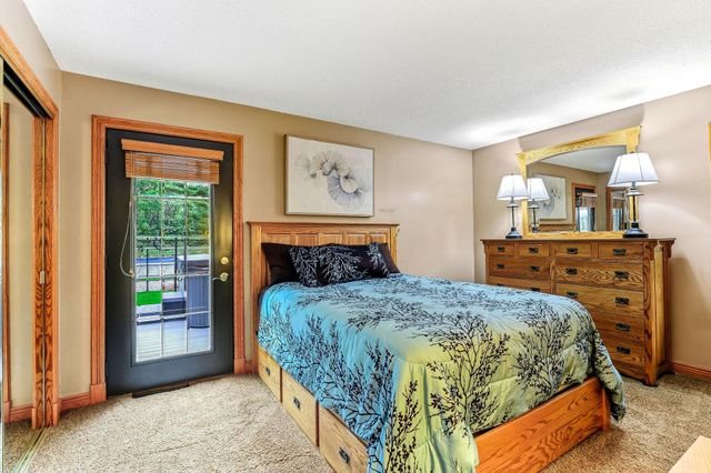 1401 Omaha Avenue N, Stillwater, MN 55082