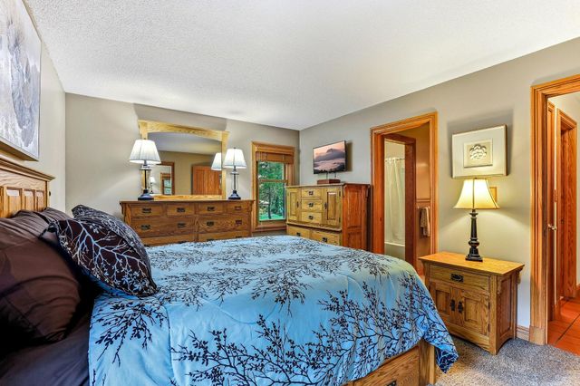 1401 Omaha Avenue N, Stillwater, MN 55082