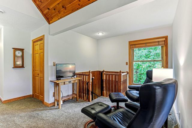 1401 Omaha Avenue N, Stillwater, MN 55082