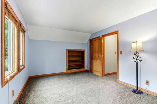 1401 Omaha Avenue N, Stillwater, MN 55082