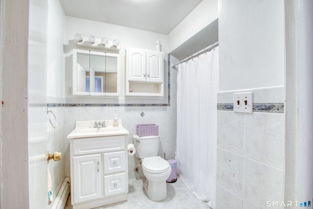 4 Edmond Road, Bethel, CT 06801