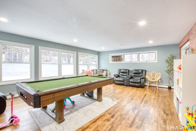 4 Edmond Road, Bethel, CT 06801