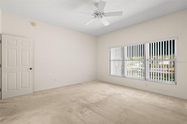 6600 100TH WAY N 24B, St Petersburg, FL 33708