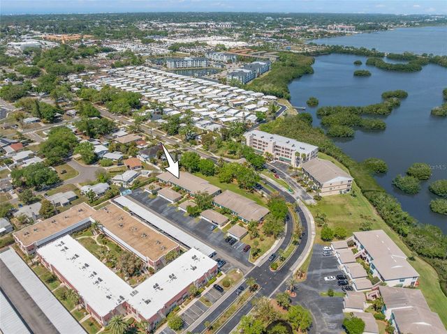 6600 100TH WAY N 24B, St Petersburg, FL 33708