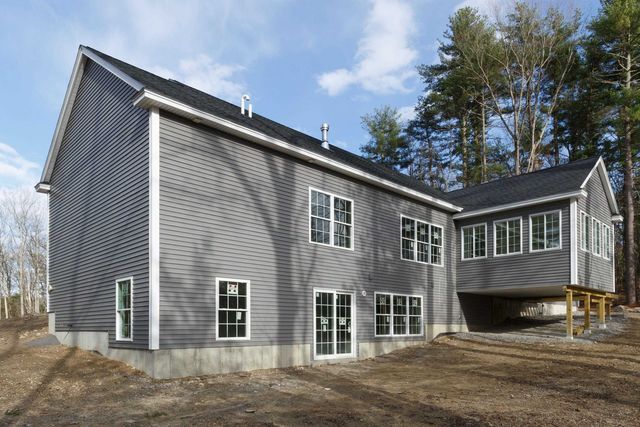 54 Haystack Circle 9-96-2, Pelham, NH 03076