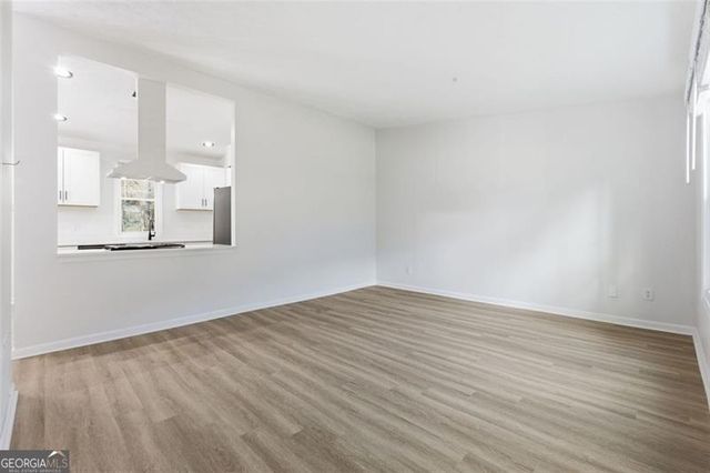 6385 Emerald Pointe Circle, College Park, GA 30349