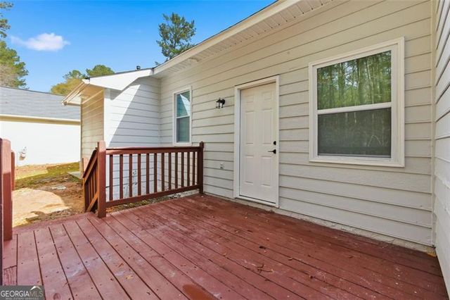 6385 Emerald Pointe Circle, College Park, GA 30349