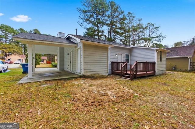 6385 Emerald Pointe Circle, College Park, GA 30349