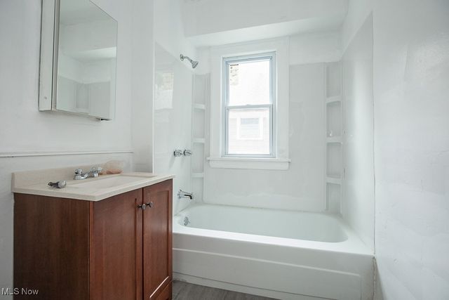 14206 Glenside Road, Cleveland, OH 44110