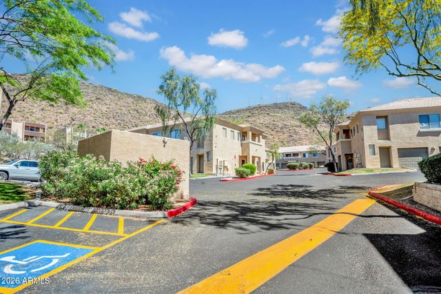 1716 W CORTEZ Street 202, Phoenix, AZ 85029