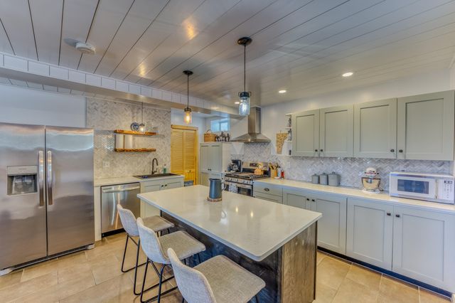 4593 Route 102, Guildhall, VT 05905