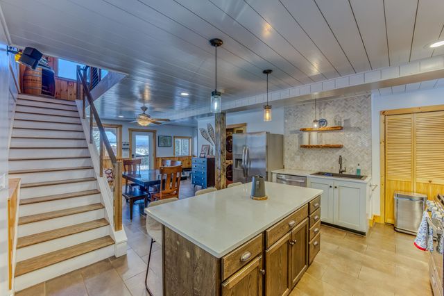4593 Route 102, Guildhall, VT 05905