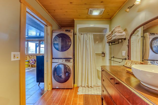 4593 Route 102, Guildhall, VT 05905