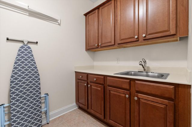 2639 Sly Fox Lane, Signal Mountain, TN 37377