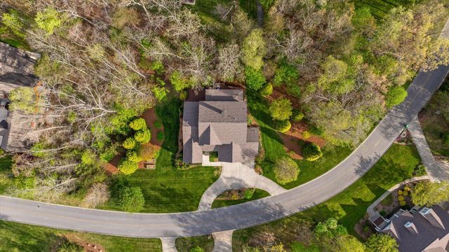 2639 Sly Fox Lane, Signal Mountain, TN 37377