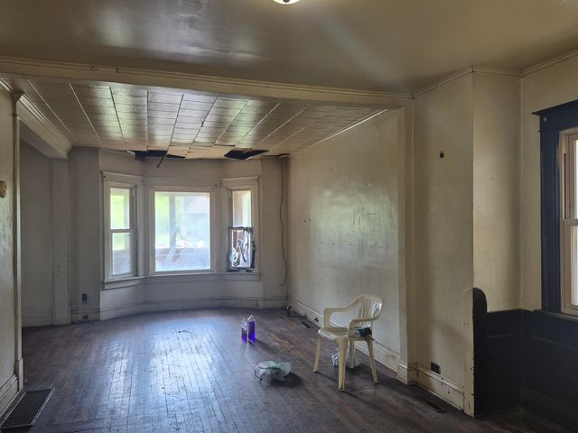 544 Van Buren Street, Gary, IN 46402