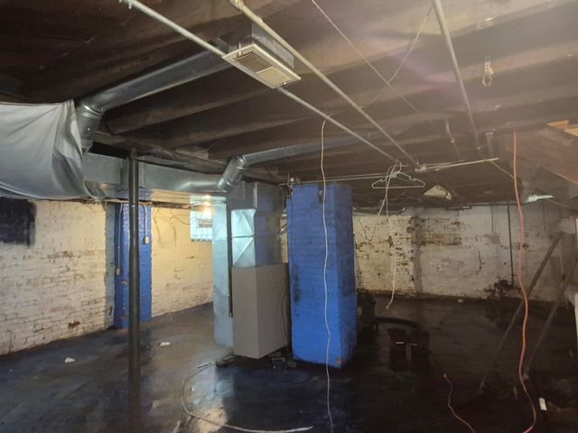544 Van Buren Street, Gary, IN 46402