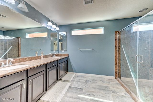 6871 Treble Clef Avenue, Las Vegas, NV 89139