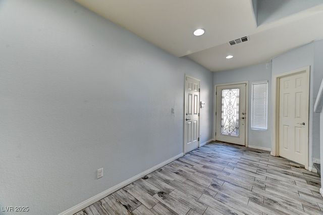 6871 Treble Clef Avenue, Las Vegas, NV 89139