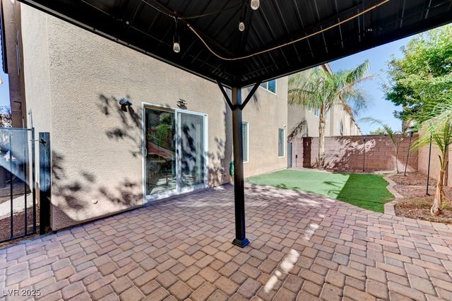 6871 Treble Clef Avenue, Las Vegas, NV 89139