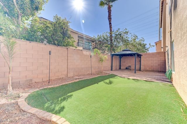 6871 Treble Clef Avenue, Las Vegas, NV 89139