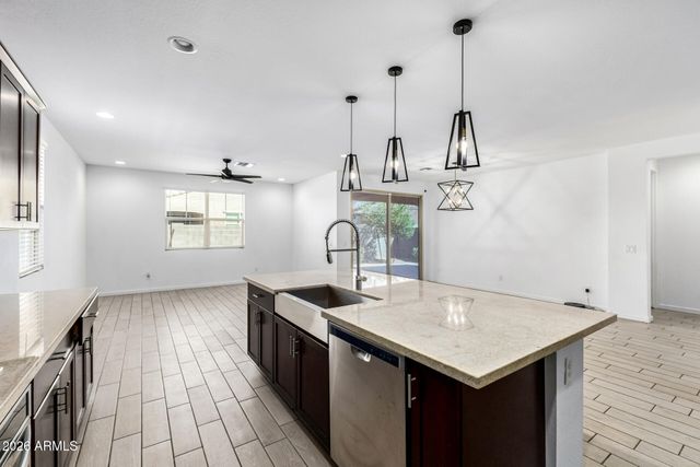 11046 W LEVI Drive, Tolleson, AZ 85353