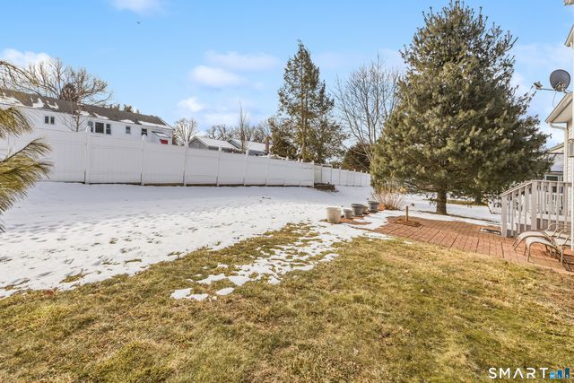 39 Phillips Farm Road 39, East Hartford, CT 06118